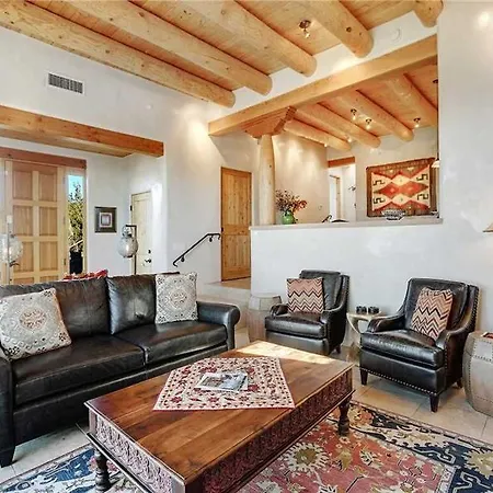 Bishops Corazones Three-bedroom Holiday home