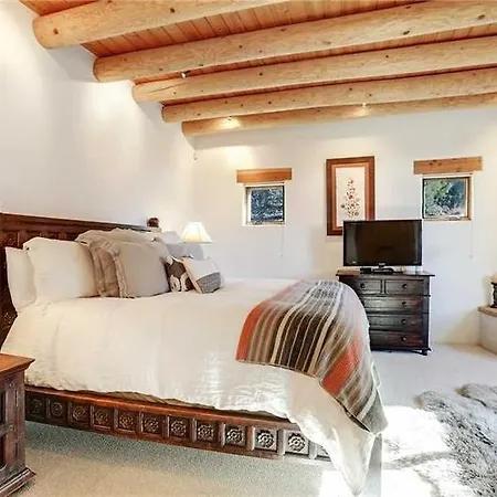 Bishops Corazones Three-bedroom * Santa Fe