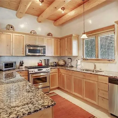 Bishops Corazones Three-bedroom * Santa Fe
