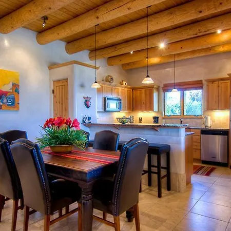 Bishops Corazones Three-bedroom Santa Fe